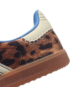 ADDS | EDICIÓN ESPECIAL DE ZAPATILLAS DE LEOPARDO